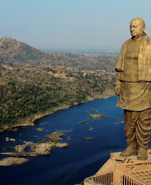 15-The-Statue-of-Unity-A-Tribute-to-Unity-and-Heritage.jpg